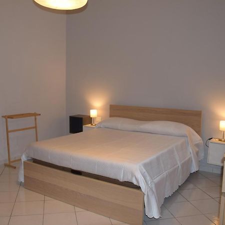 Diana E Atteone Bed & Breakfast Caserta Luaran gambar