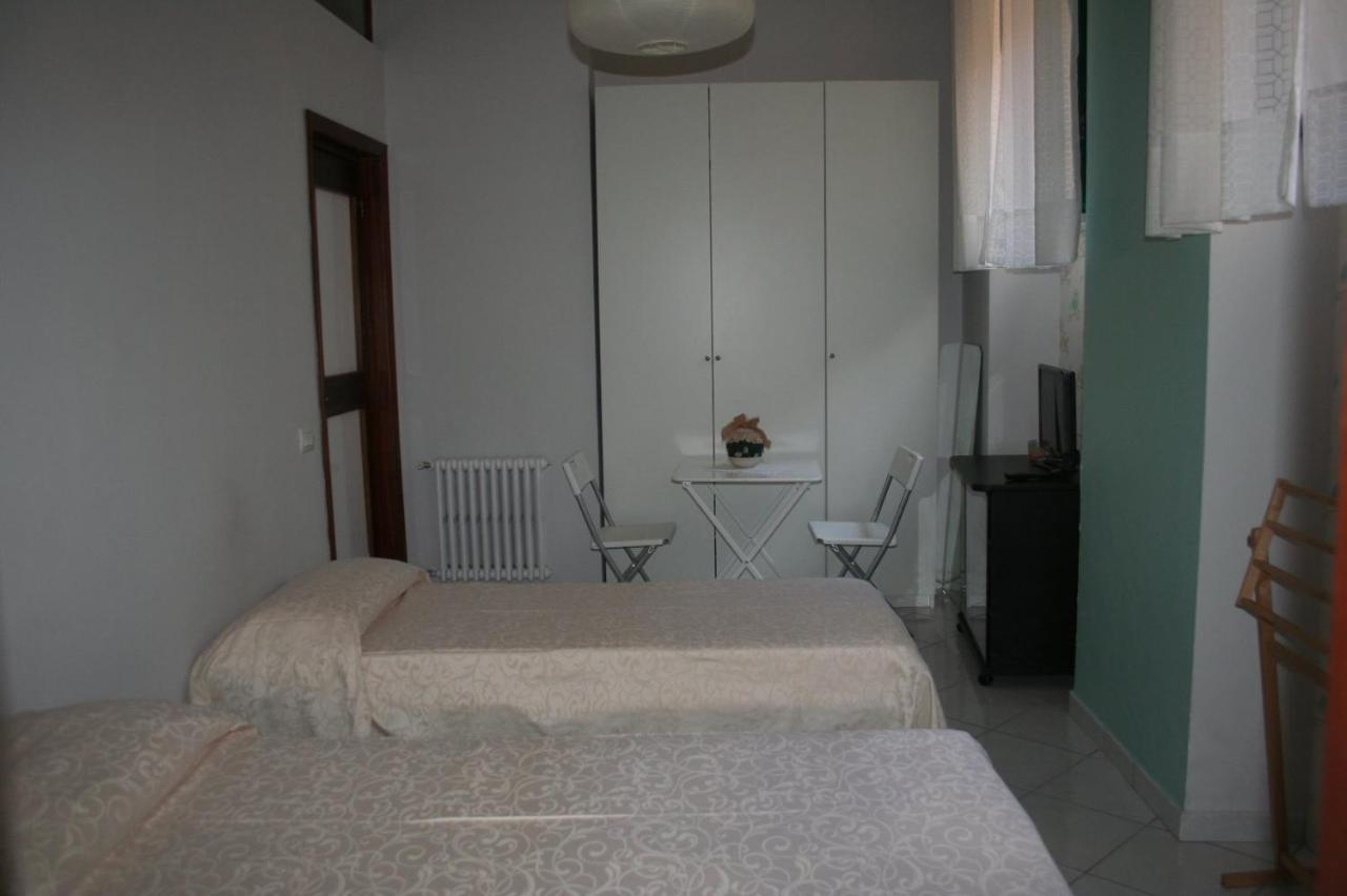 Diana E Atteone Bed & Breakfast Caserta Luaran gambar